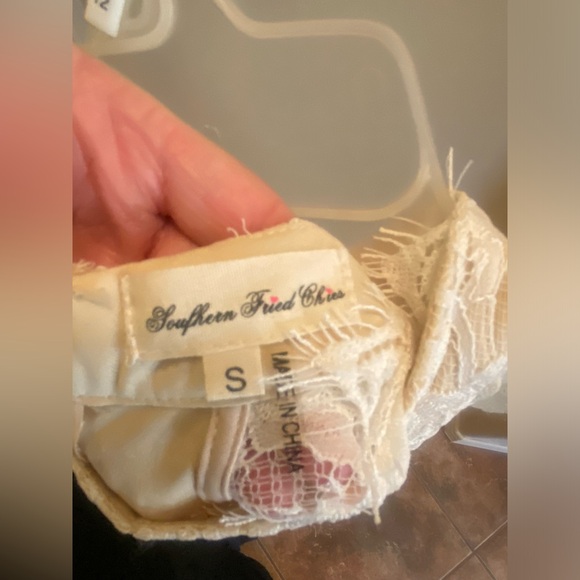 Lace floor length white dress - Picture 5 of 5